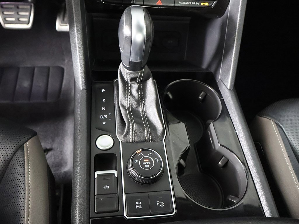 Used 2022 Volkswagen Atlas SEL Premium image 50