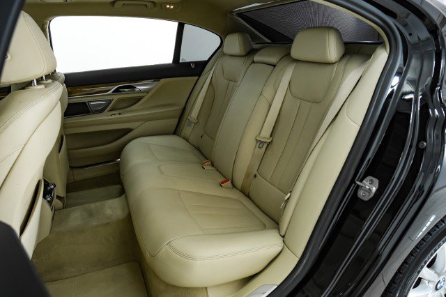 Used 2017 BMW 740i xDrive AWD SUNROOF LEATHER HEATED SEA image 35