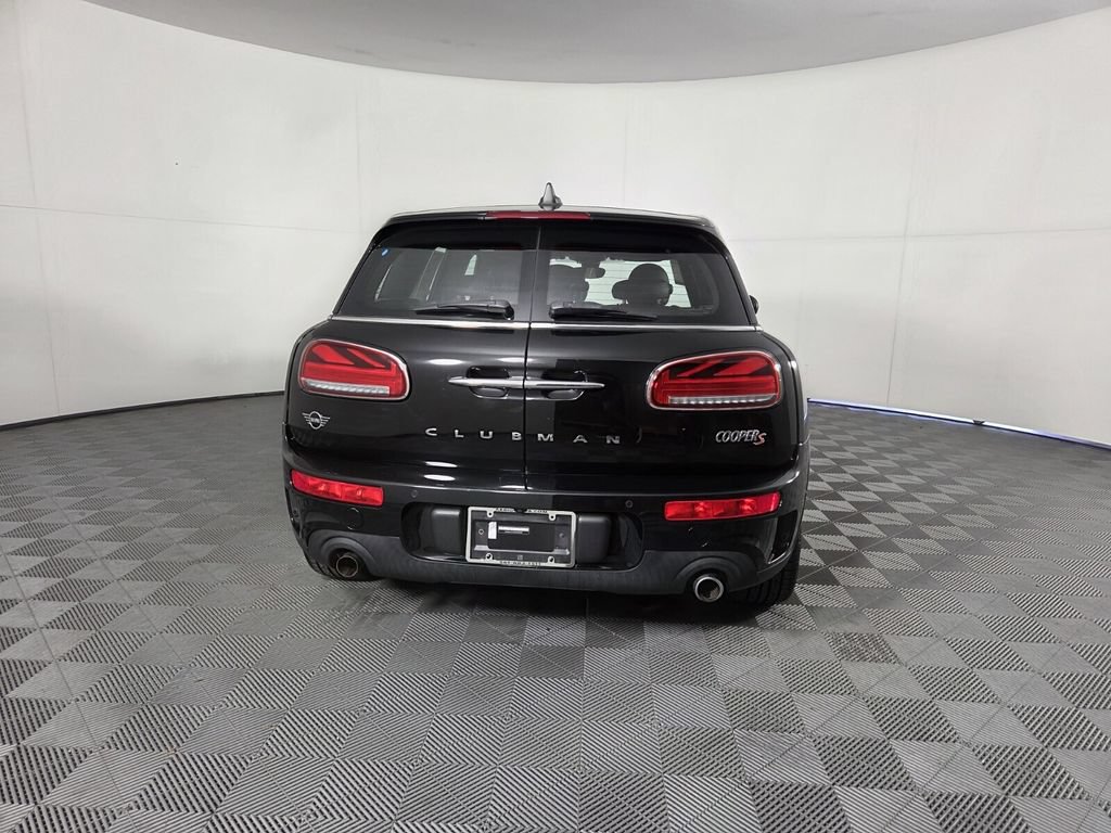 Used 2022 MINI Cooper Clubman S FWD image 6