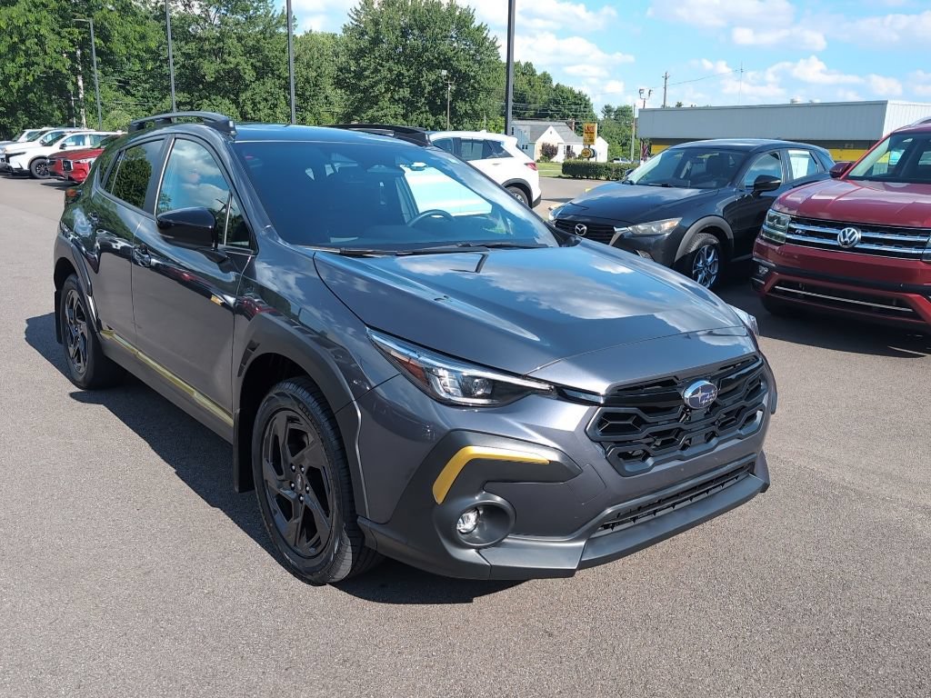 Used 2024 Subaru Crosstrek 2.5i Sport w/ Crosstrek Mirror Package AWD/4WD image 2