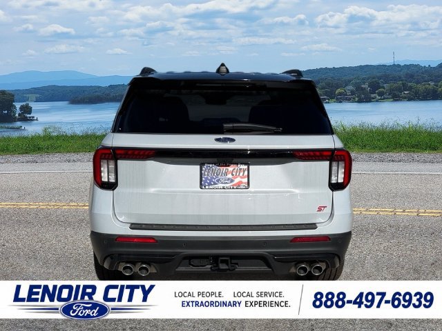 New 2026 Ford Explorer ST w/ Sun And Sound Package AWD/4WD image 4