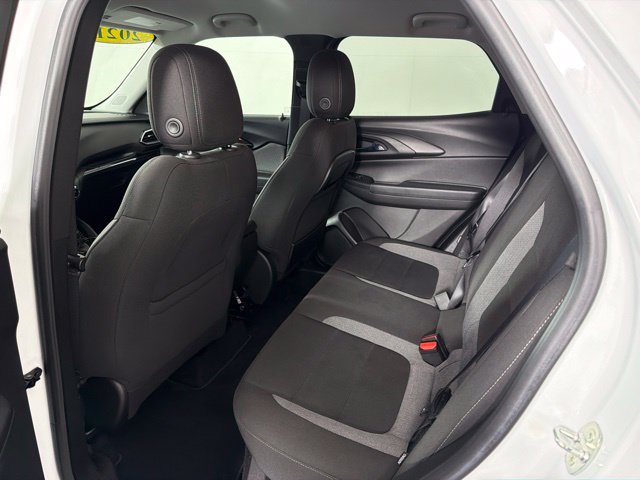 Used 2021 Chevrolet TrailBlazer LT w/ Convenience Package FWD image 17