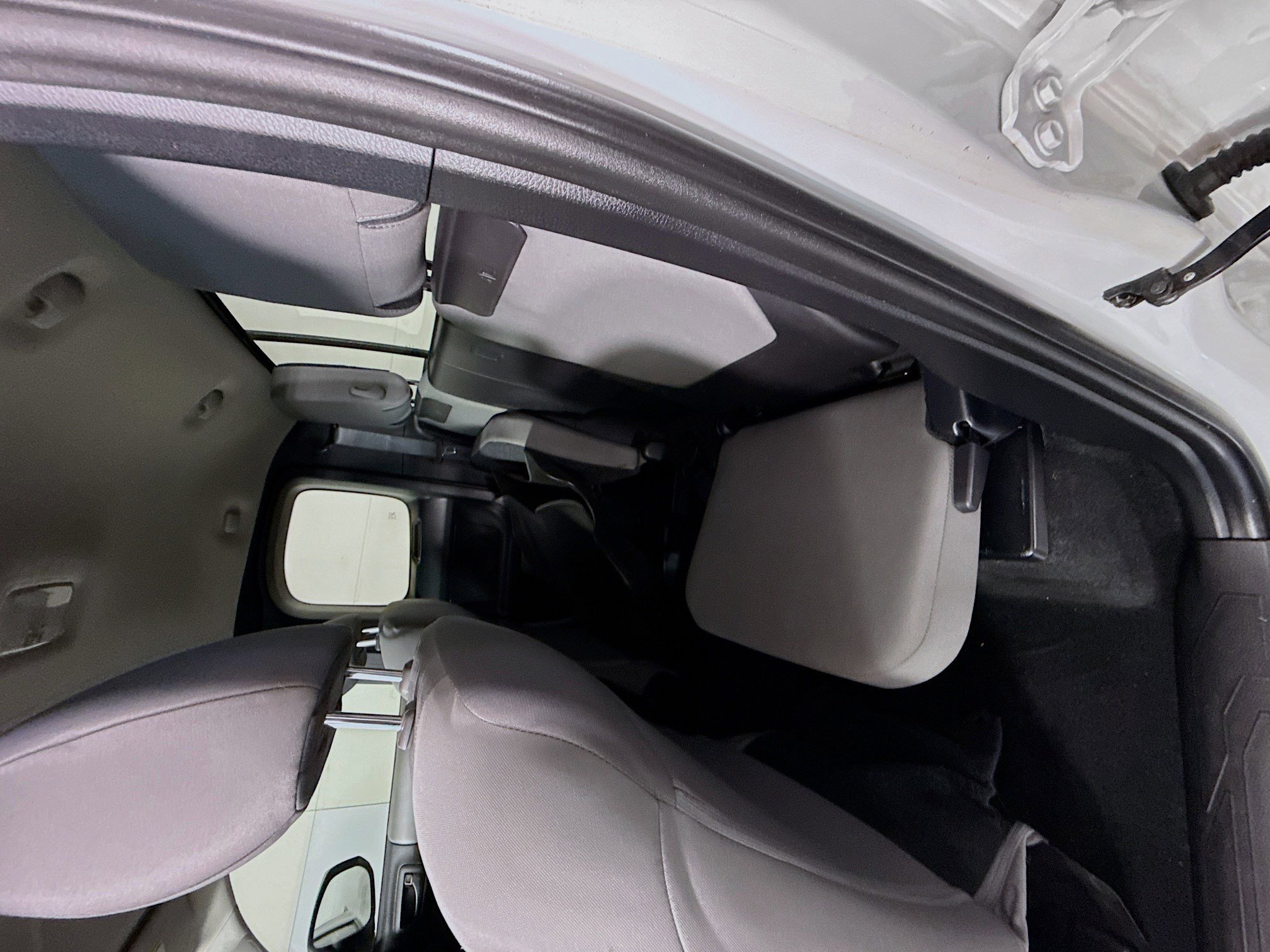 Used 2021 Toyota Tacoma SR w/ SR Convenience Package image 24