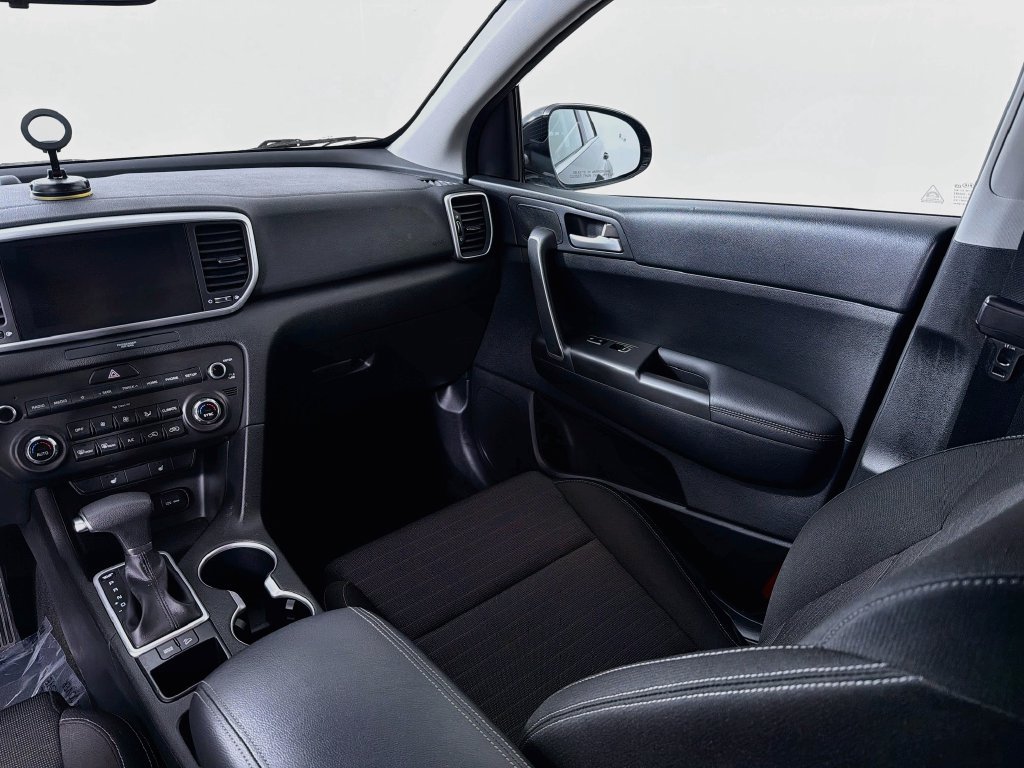 Used 2022 Kia Sportage LX w/ LX FWD Value Edition Package image 22