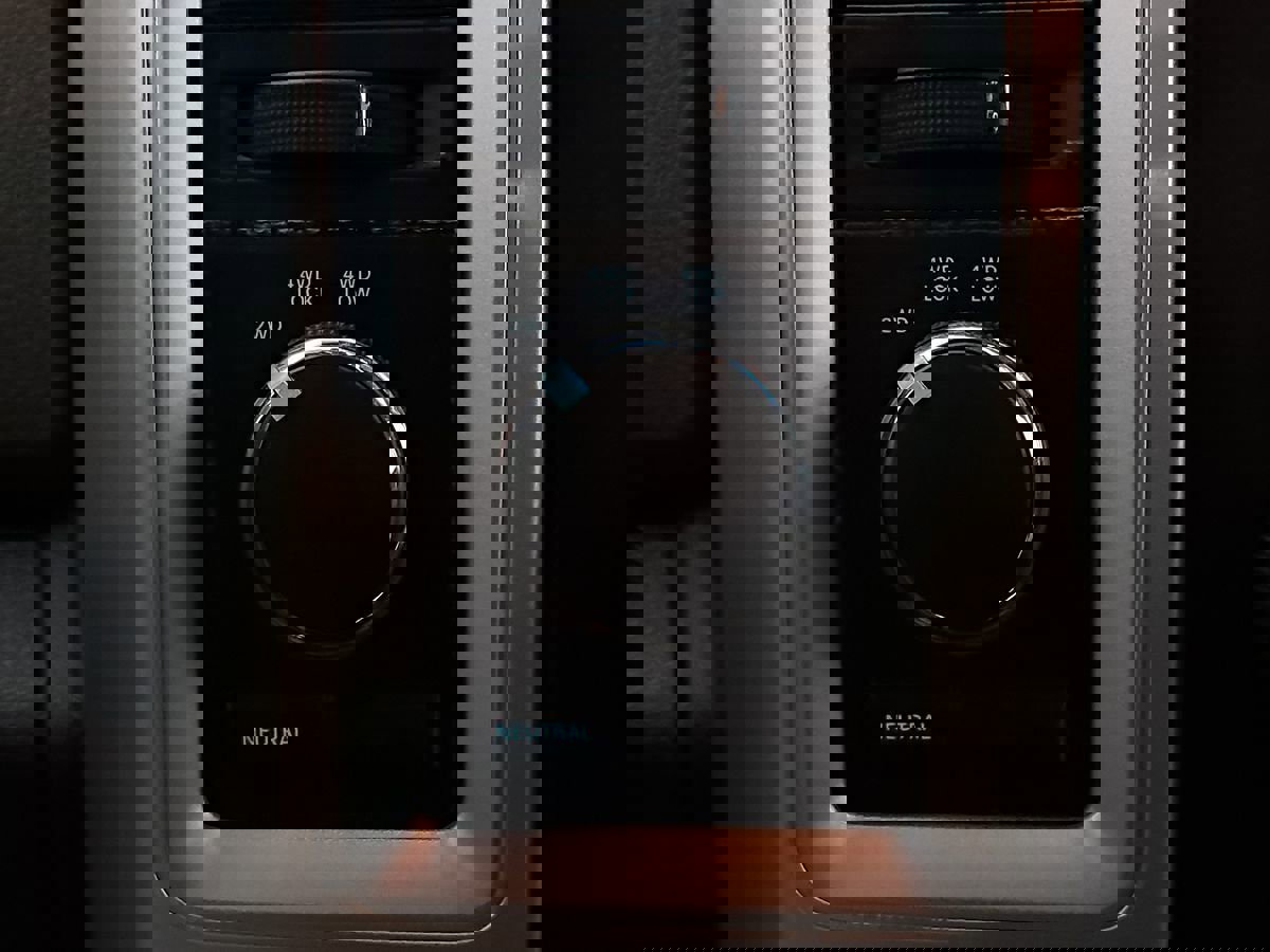 Used 2011 RAM 3500 4x4 Crew Cab image 14