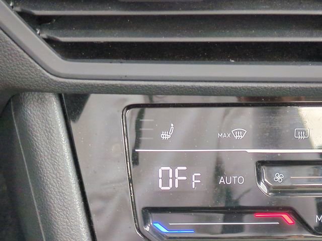 Used 2025 Volkswagen Jetta SE FWD image 26