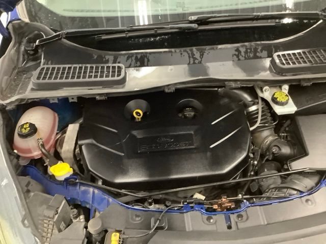 Used 2017 Ford Escape SE w/ Equipment Group 201A AWD/4WD image 18