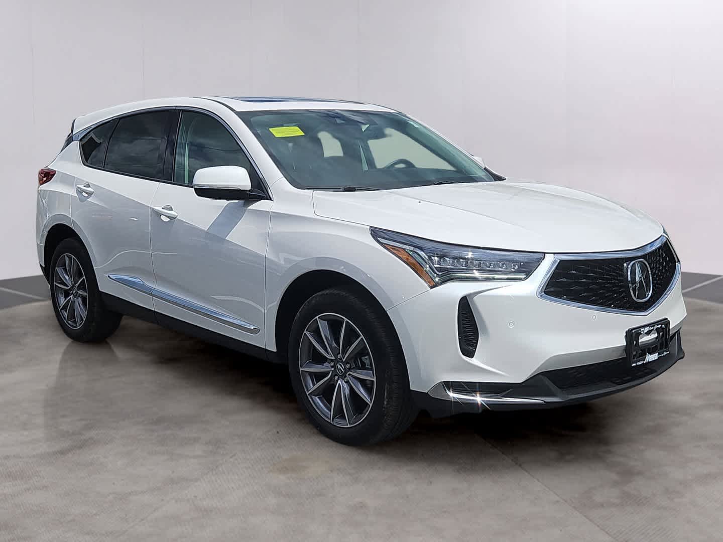 Used 2023 Acura RDX AWD w/ Technology Package image 3