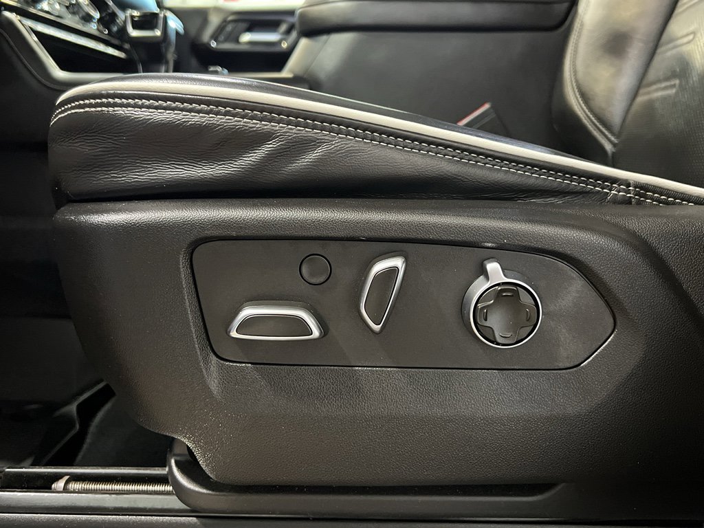 Used 2022 GMC Sierra 1500 AT4X image 16