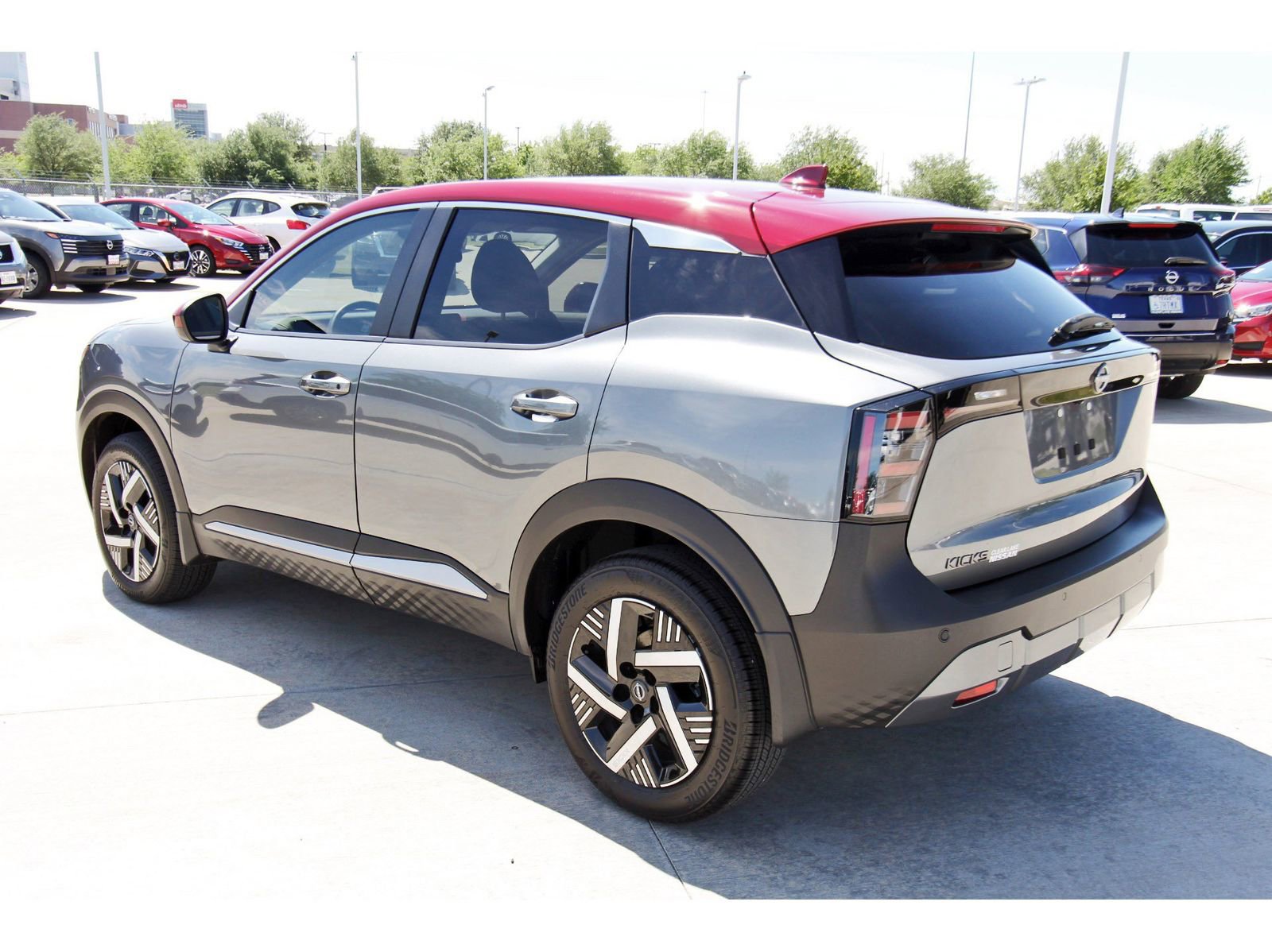 Certified 2025 Nissan Kicks SV image 5