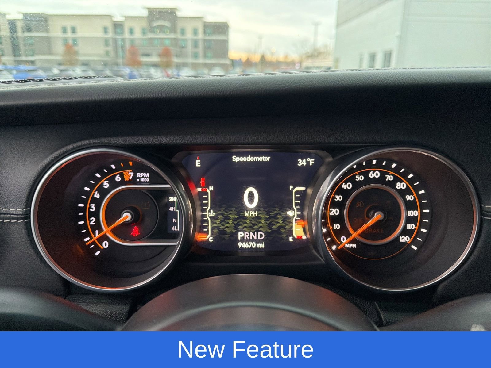 Used 2018 Jeep Wrangler Unlimited Sahara image 12