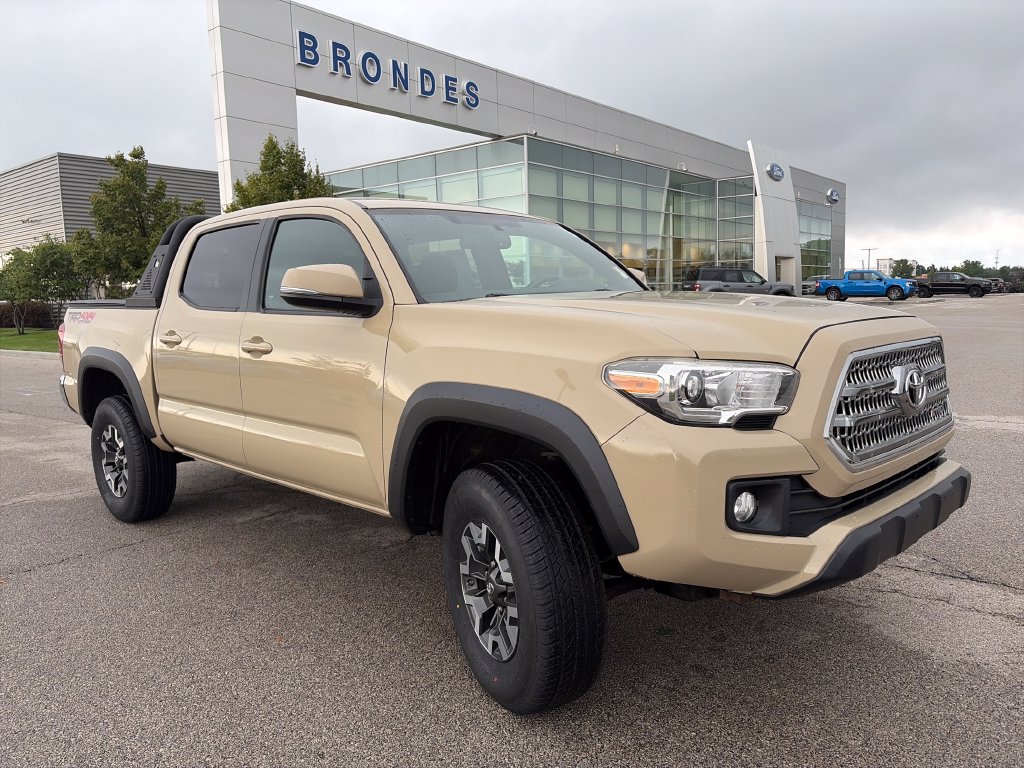 Used 2017 Toyota Tacoma TRD Off-Road w/ Tow Package (A/T)