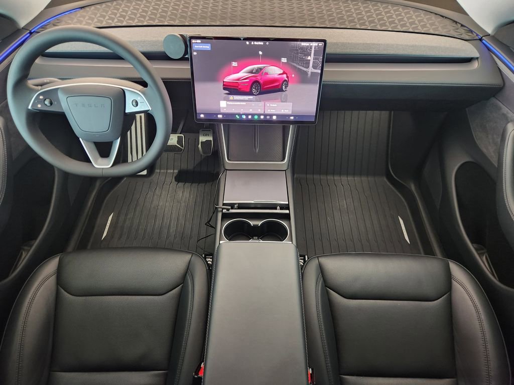 Used 2026 Tesla Model Y 2WD image 26