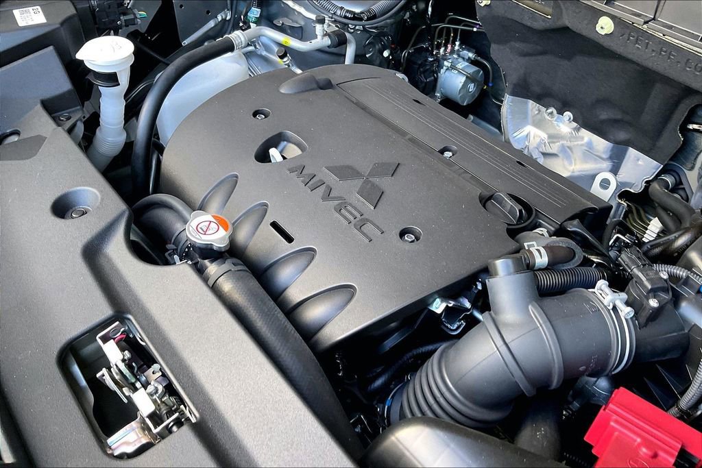 Used 2025 Mitsubishi Outlander Sport ES image 30