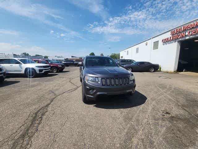 Used 2015 Jeep Grand Cherokee Altitude AWD/4WD image 5