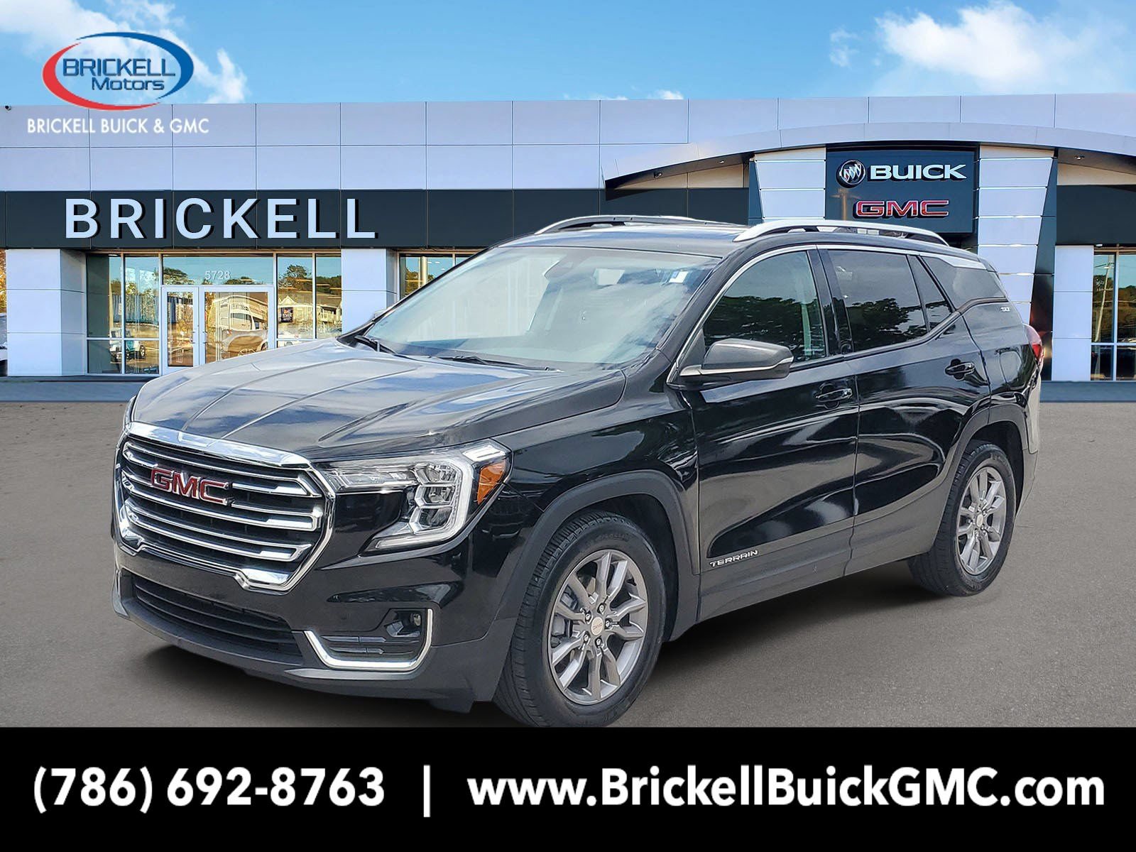 Used 2022 GMC Terrain SLT w/ LPO, Floor Liner Package FWD image 1