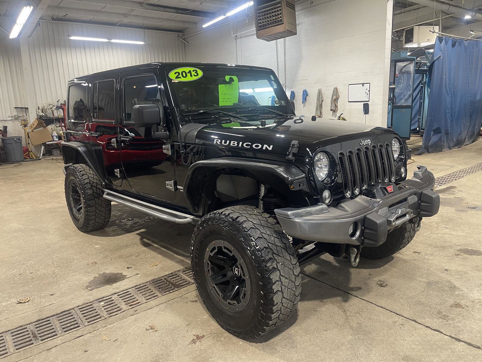 Used 2013 Jeep Wrangler Unlimited Rubicon image 17