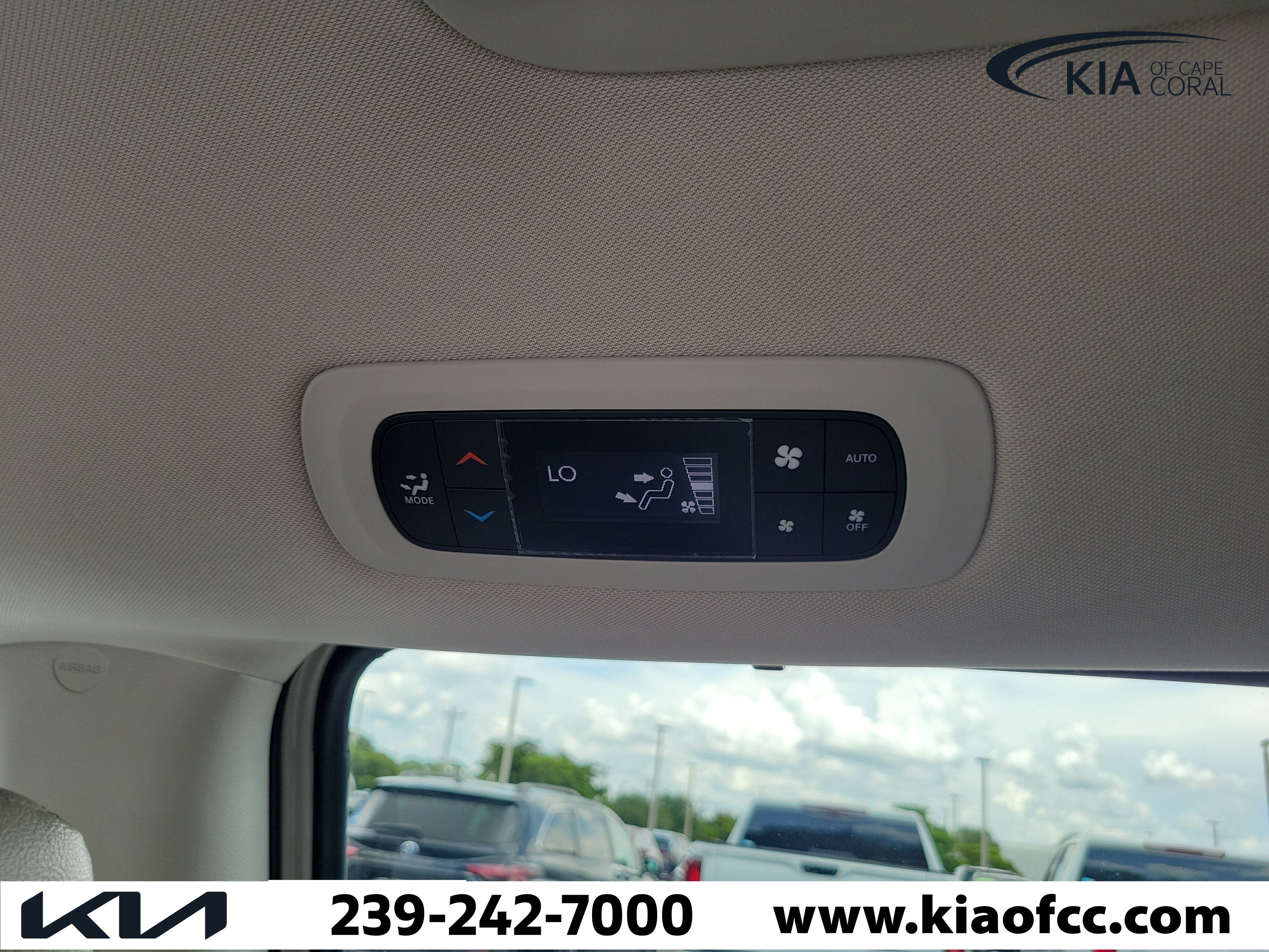 Used 2020 Chrysler Pacifica Touring-L Plus FWD image 16