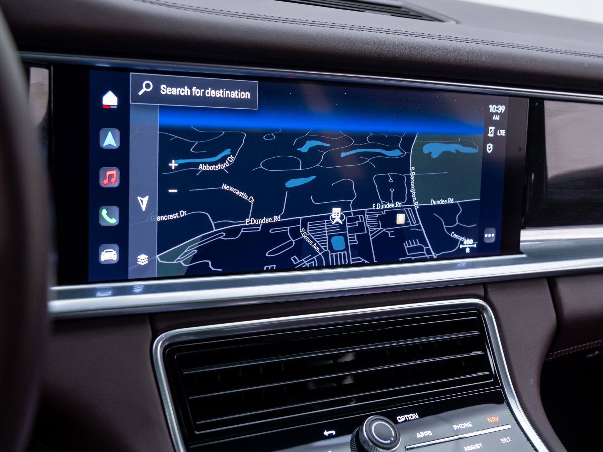 Certified 2023 Porsche Panamera 4 Platinum Edition image 24