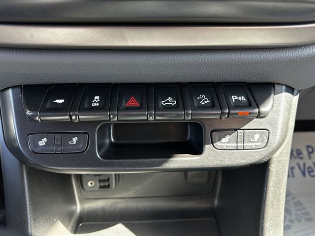 Used 2022 Chevrolet Colorado Z71 AWD/4WD image 24