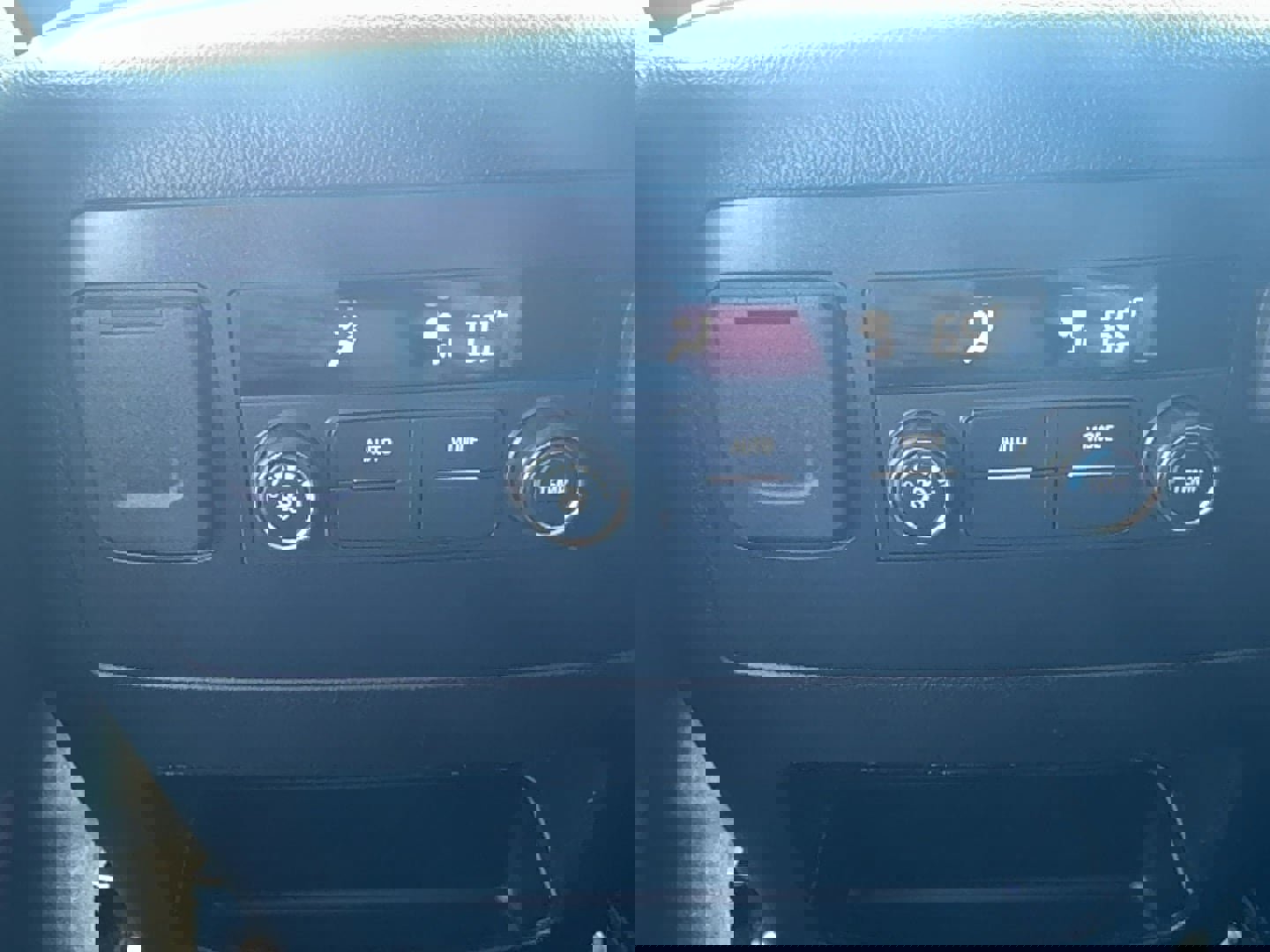 Used 2020 Chevrolet Tahoe LT AWD/4WD image 12