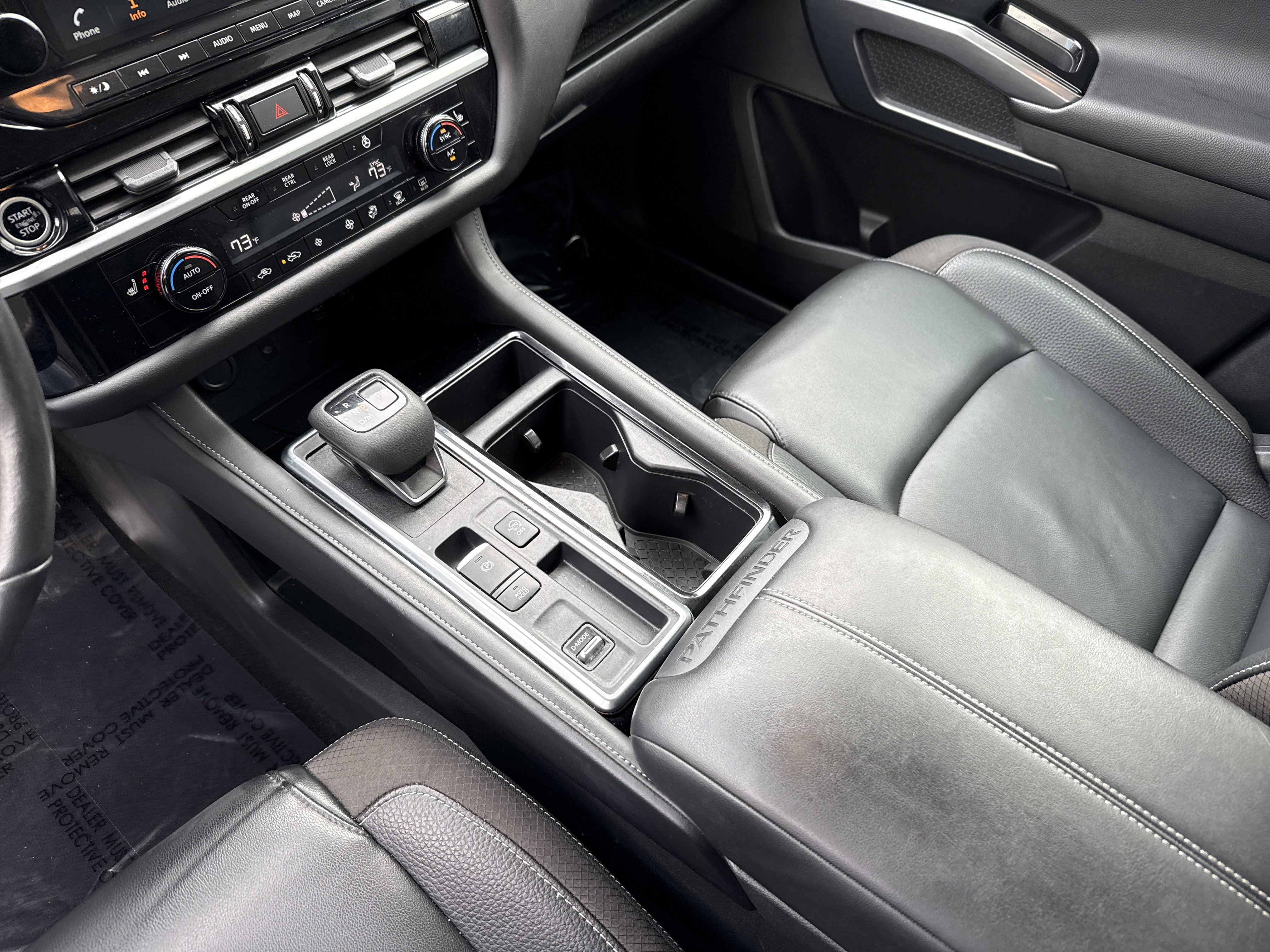 Used 2024 Nissan Pathfinder SL image 26