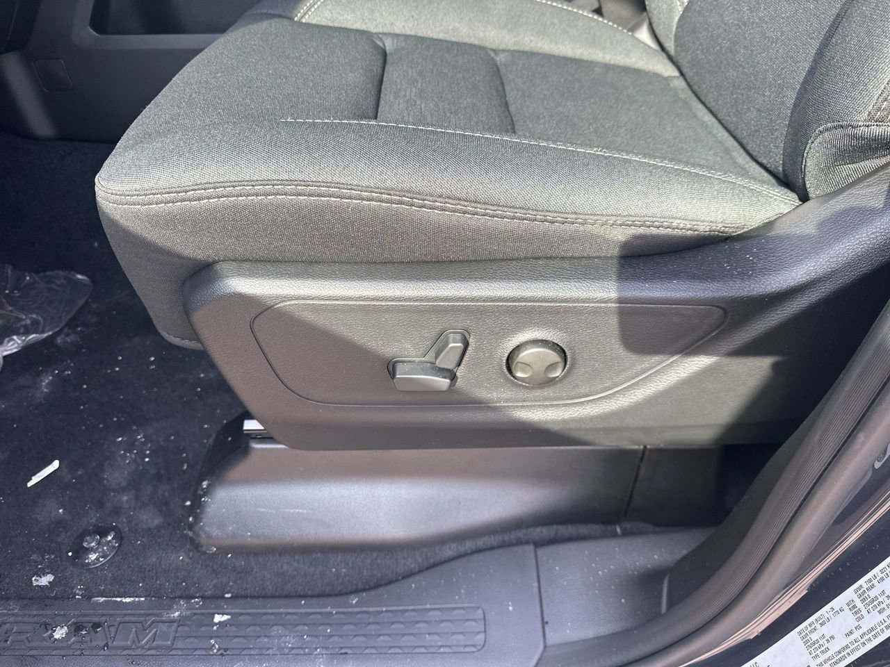 New 2026 RAM 1500 4x4 Crew Cab image 14