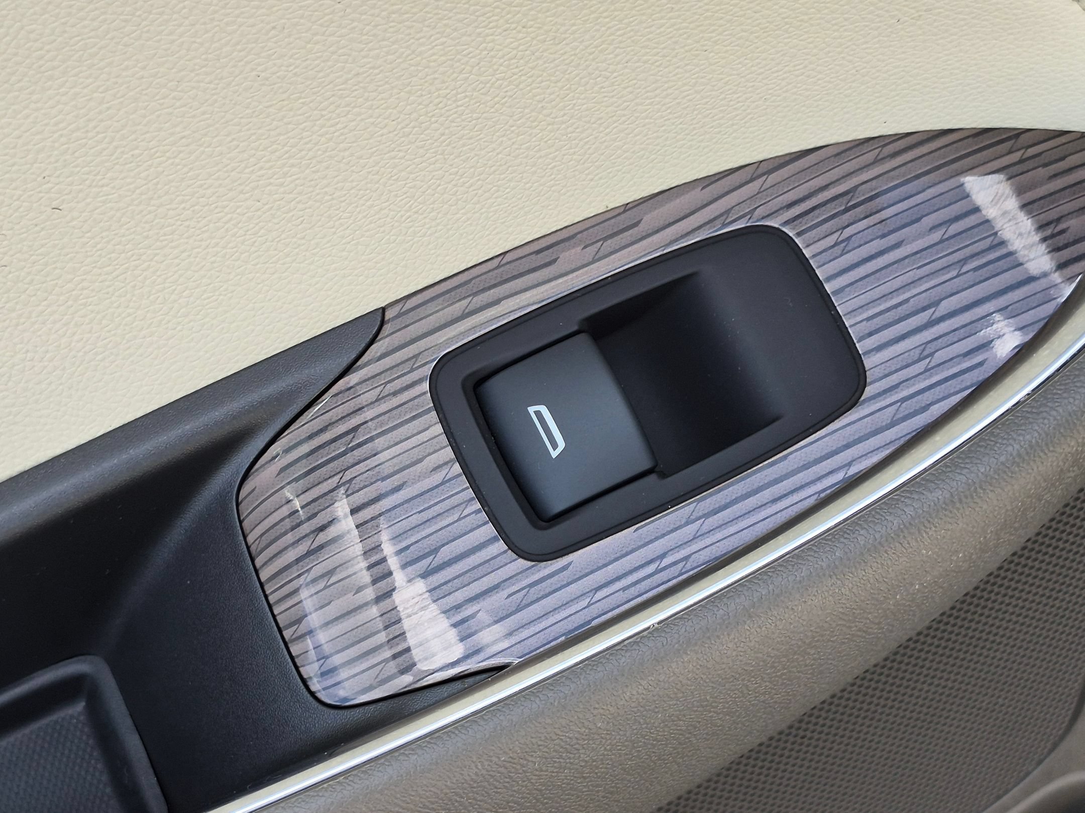 Used 2024 Chevrolet Malibu LT FWD image 29