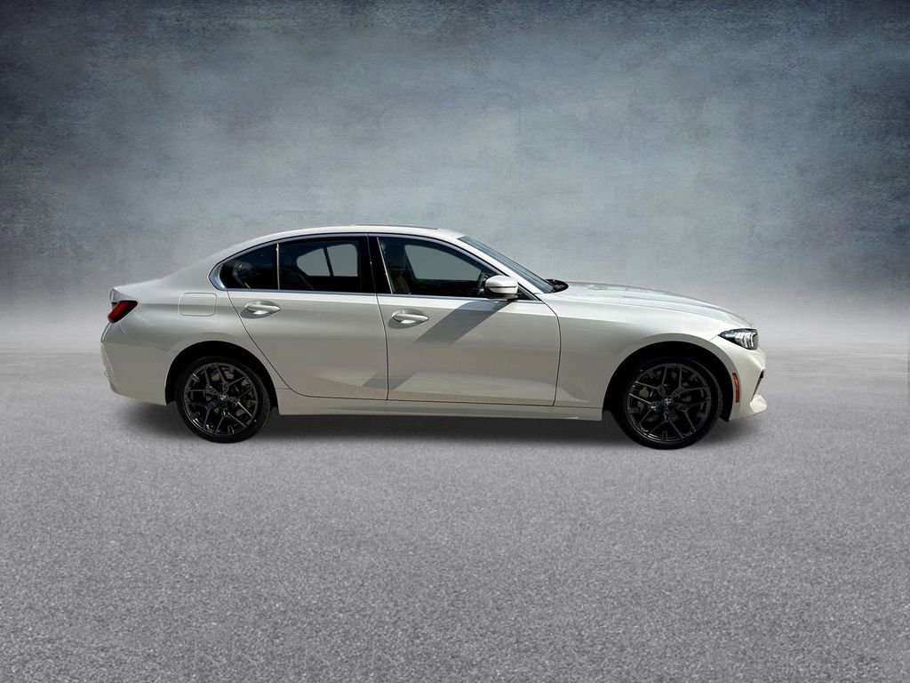 Used 2025 BMW 330i xDrive Sedan w/ Convenience Package image 10