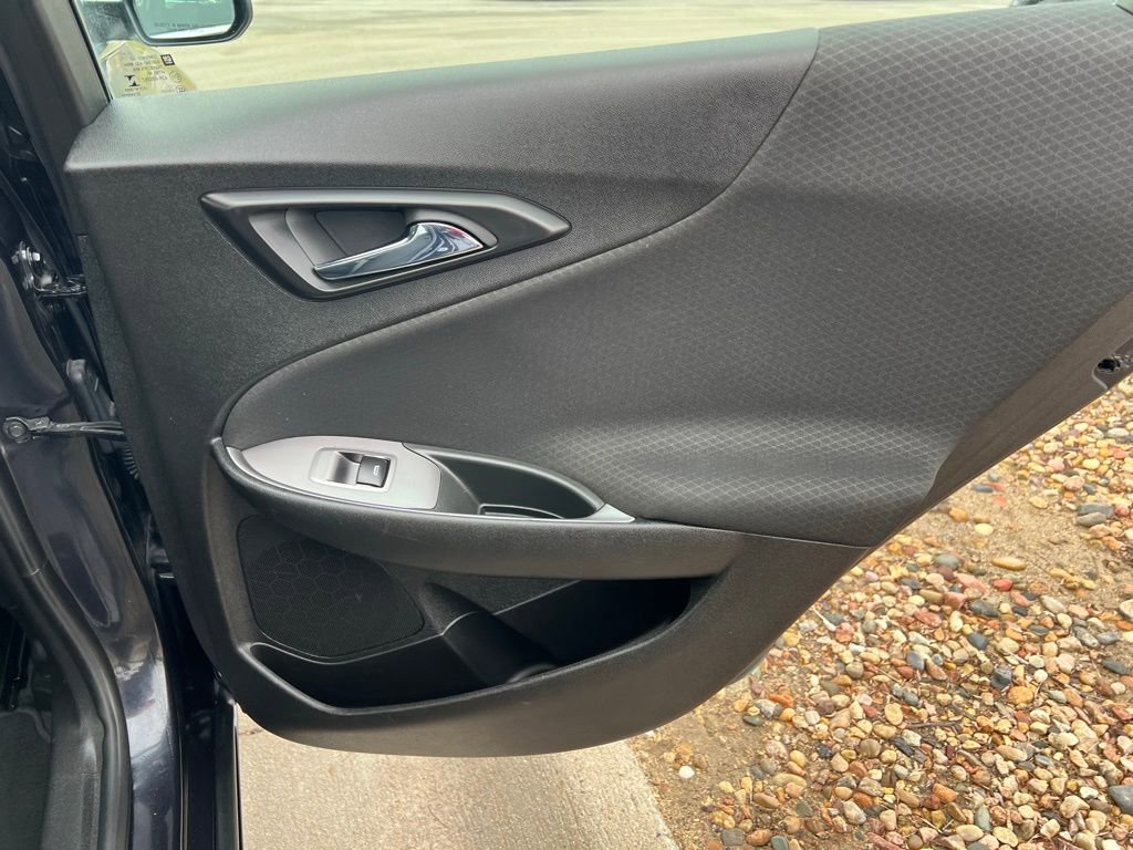 Used 2022 Chevrolet Malibu LT image 22