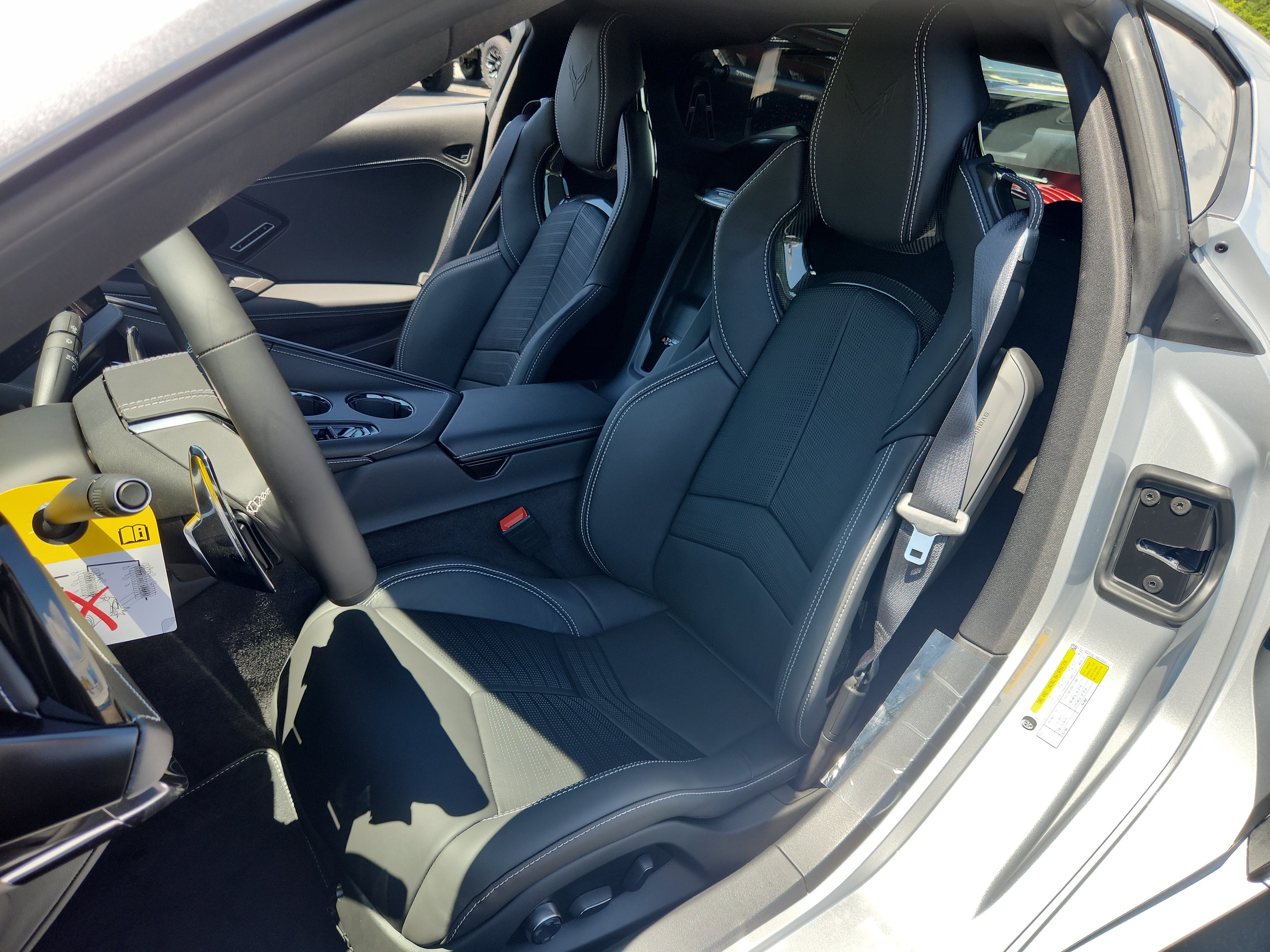New 2027 Chevrolet Corvette Z06 w/ Z07 Performance Package RWD image 17