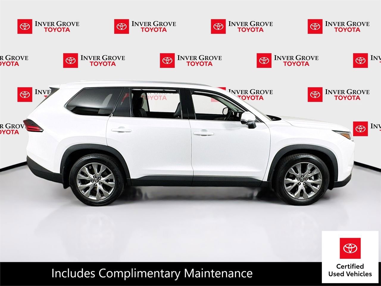 Certified 2025 Toyota Grand Highlander AWD Hybrid image 4
