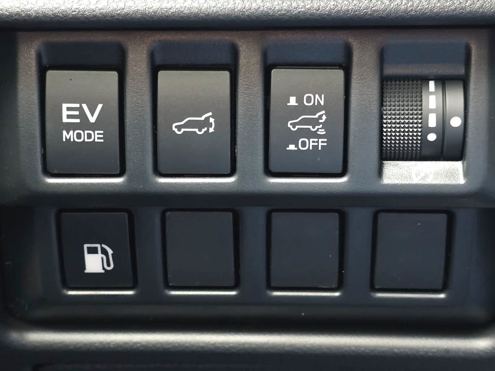 New 2026 Subaru Forester Touring AWD/4WD image 17