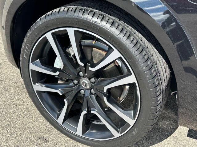 Used 2024 Volvo XC60 T8 Ultimate AWD/4WD image 7