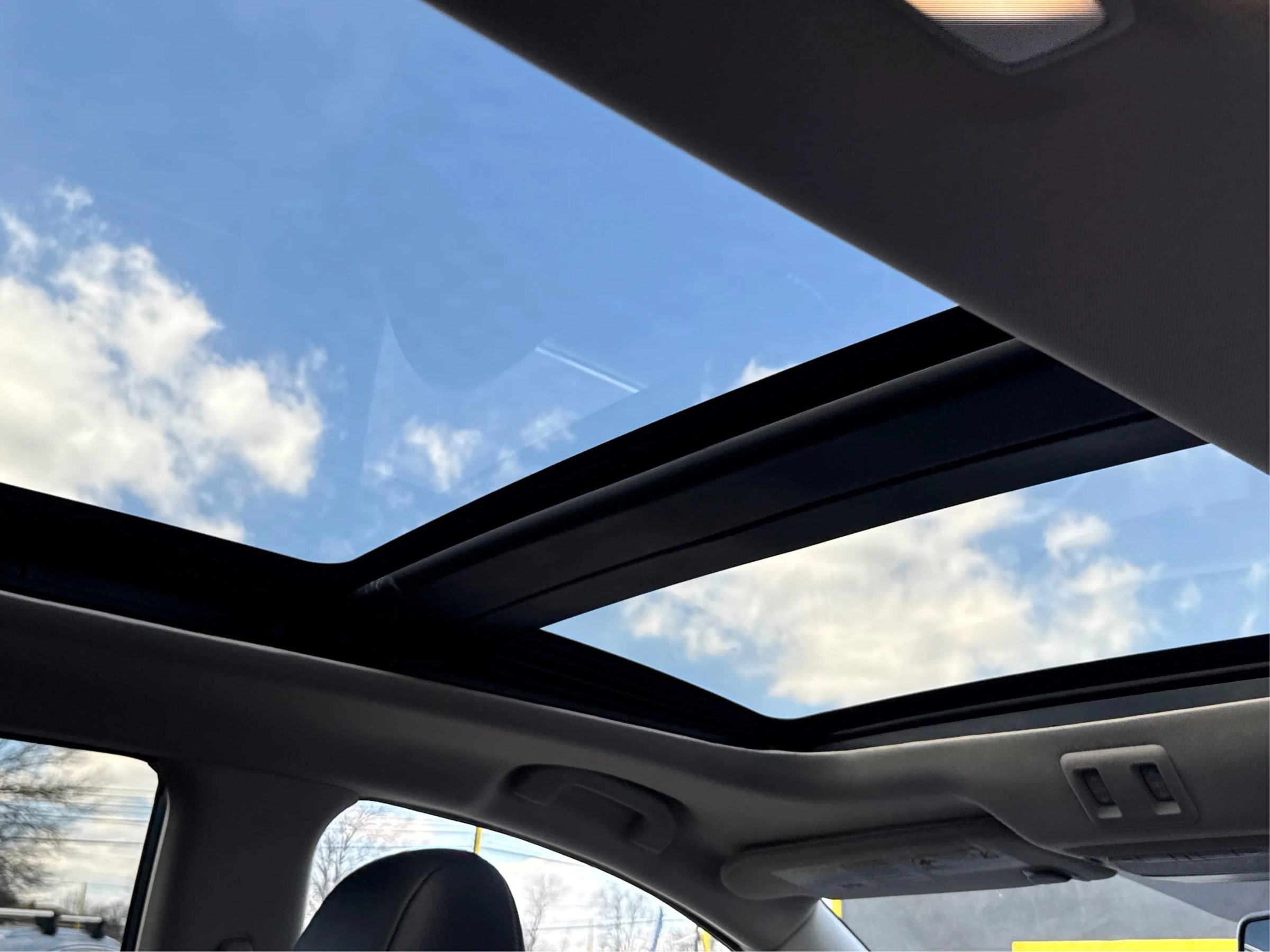 Used 2023 Nissan Murano SL w/ SL Moonroof Package image 19