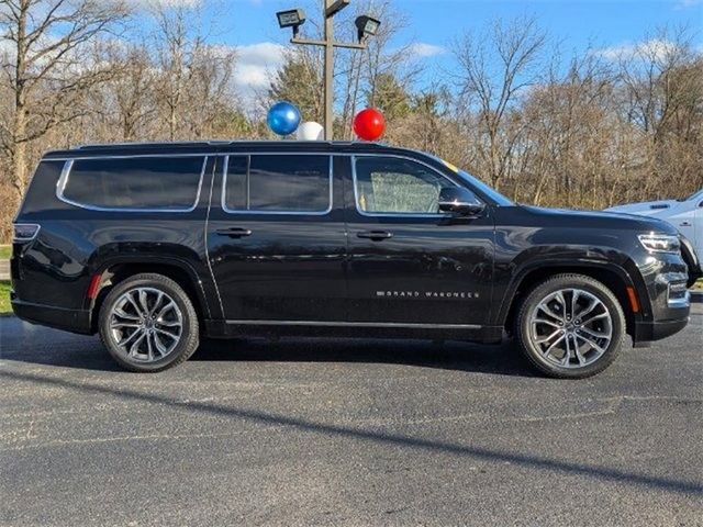 Certified 2023 Jeep Grand Wagoneer L Series III w/ HD Trailer Tow Package image 3