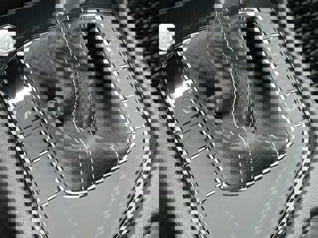 New 2025 Volkswagen Taos S image 19