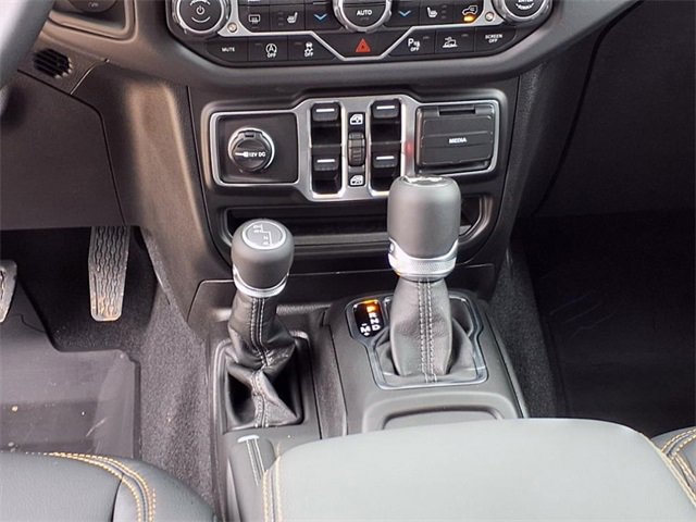 New 2025 Jeep Wrangler Sahara image 15