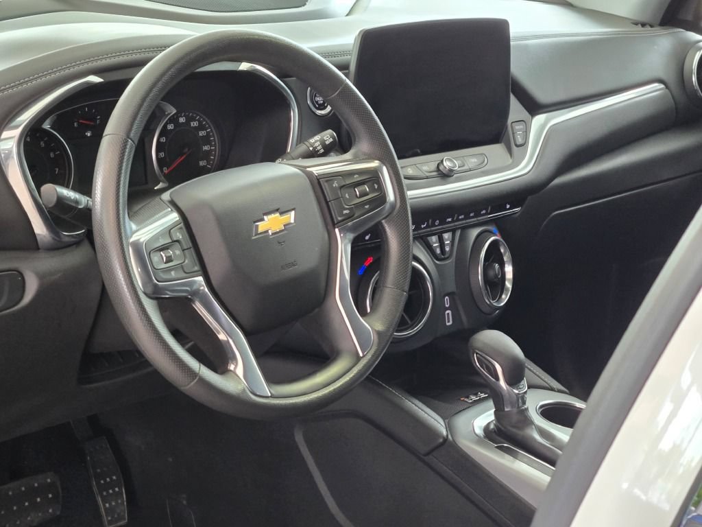 Used 2024 Chevrolet Blazer LT w/ Convenience Package AWD/4WD image 24