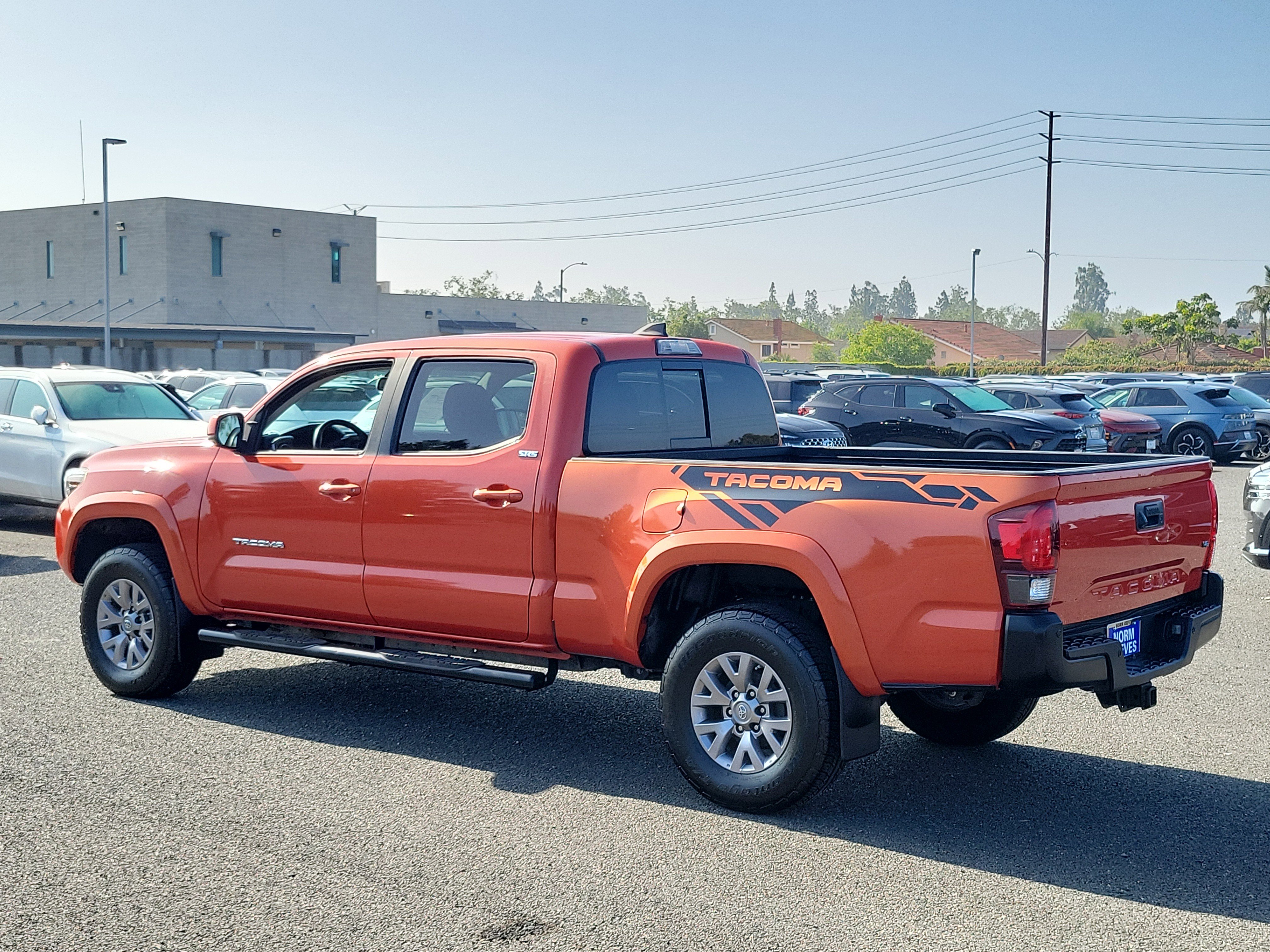 Used 2018 Toyota Tacoma SR5 RWD image 27