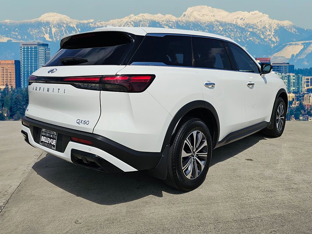 Certified 2024 INFINITI QX60 Pure image 10