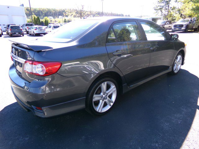 Used 2013 Toyota Corolla S w/ Premium Pkg image 11