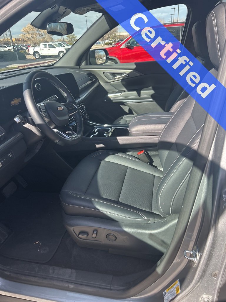 Certified 2025 Chevrolet Traverse LT image 10