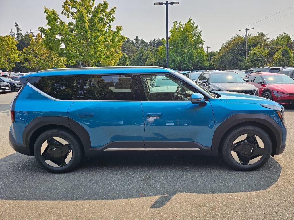 New 2026 Kia EV9 Wind AWD/4WD image 4