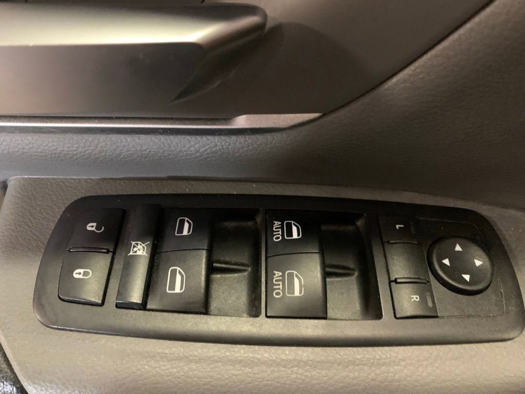 Used 2019 RAM 1500 Big Horn image 14