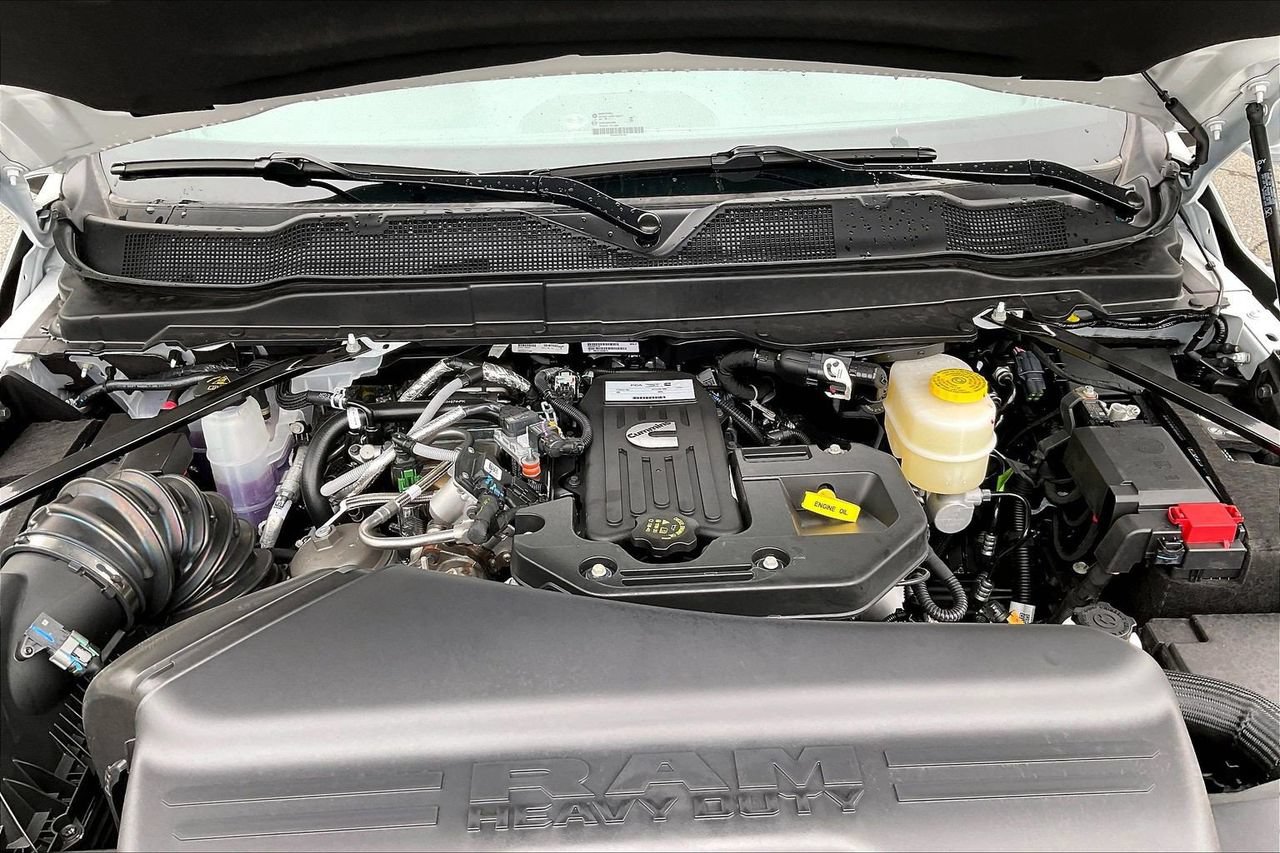 New 2026 RAM 3500 Big Horn AWD/4WD image 35