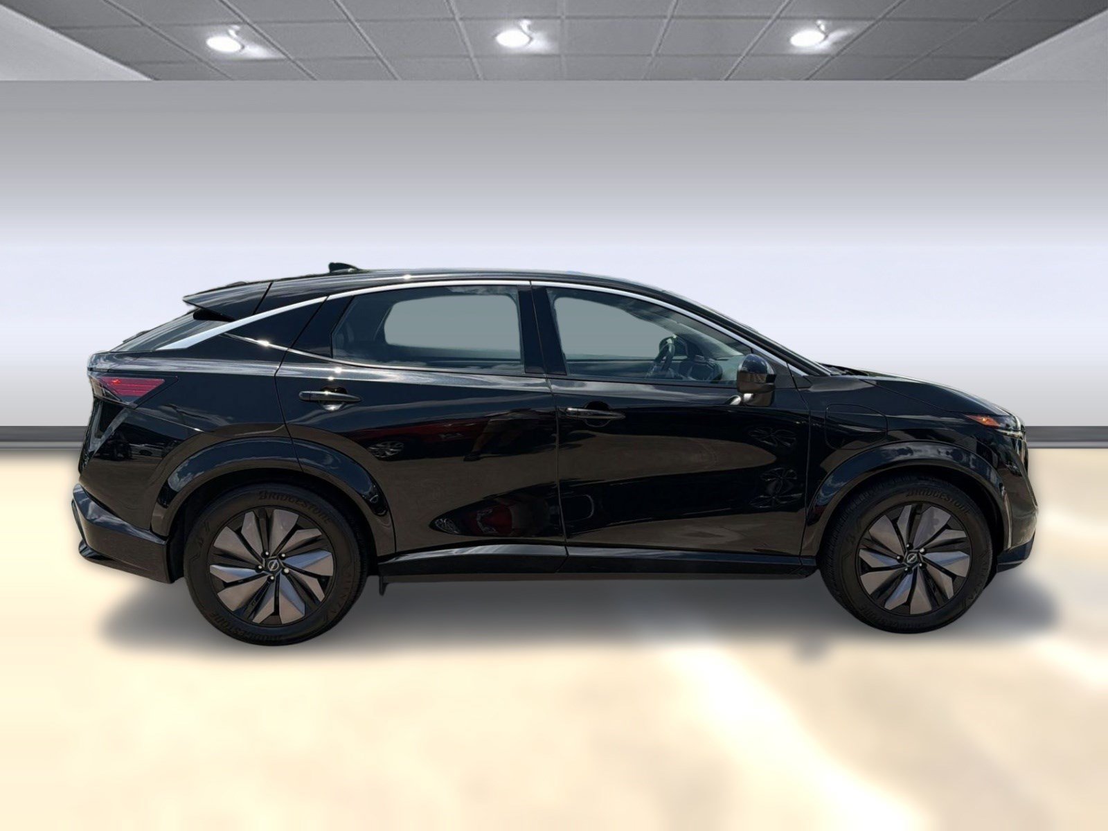 Used 2023 Nissan Ariya FWD image 8