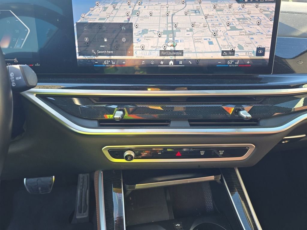 Used 2024 BMW X5 sDrive40i w/ M Sport Package image 7