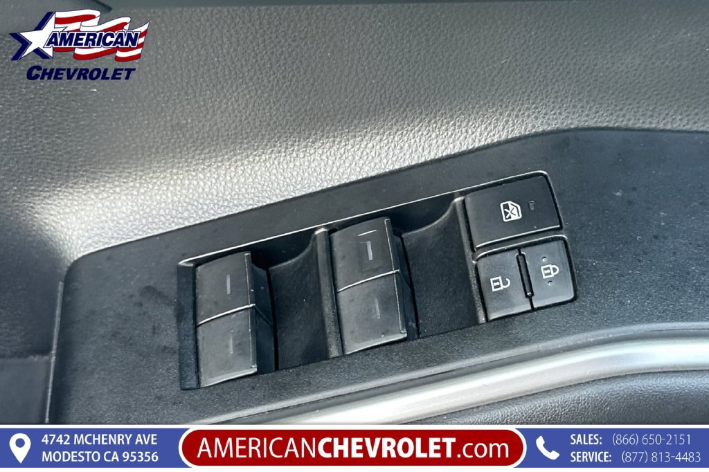 Used 2022 Toyota Highlander XLE AWD/4WD image 12