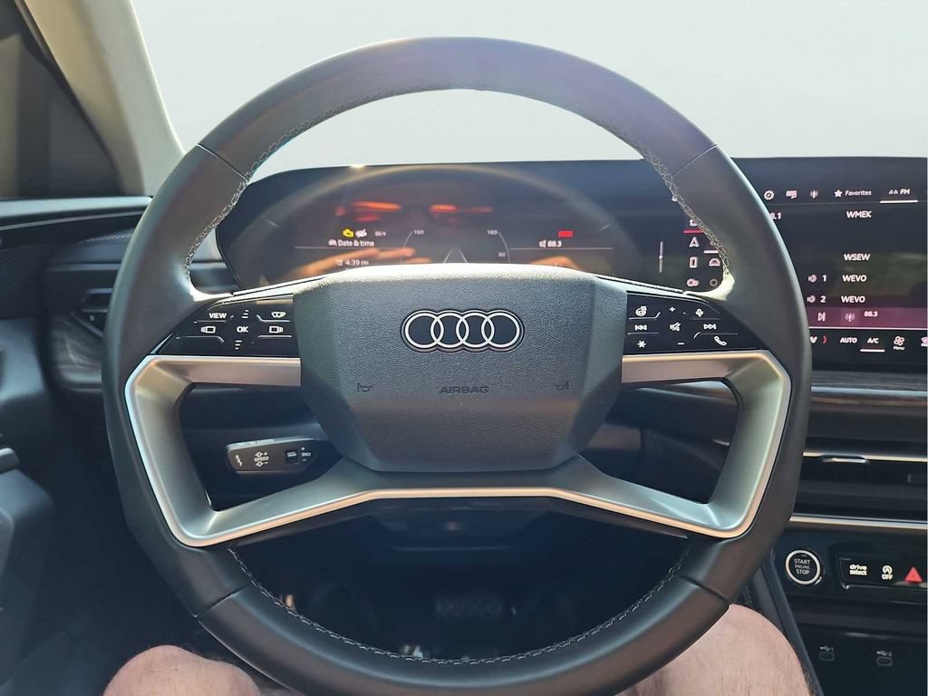 Certified 2025 Audi Q5 Prestige AWD/4WD image 18
